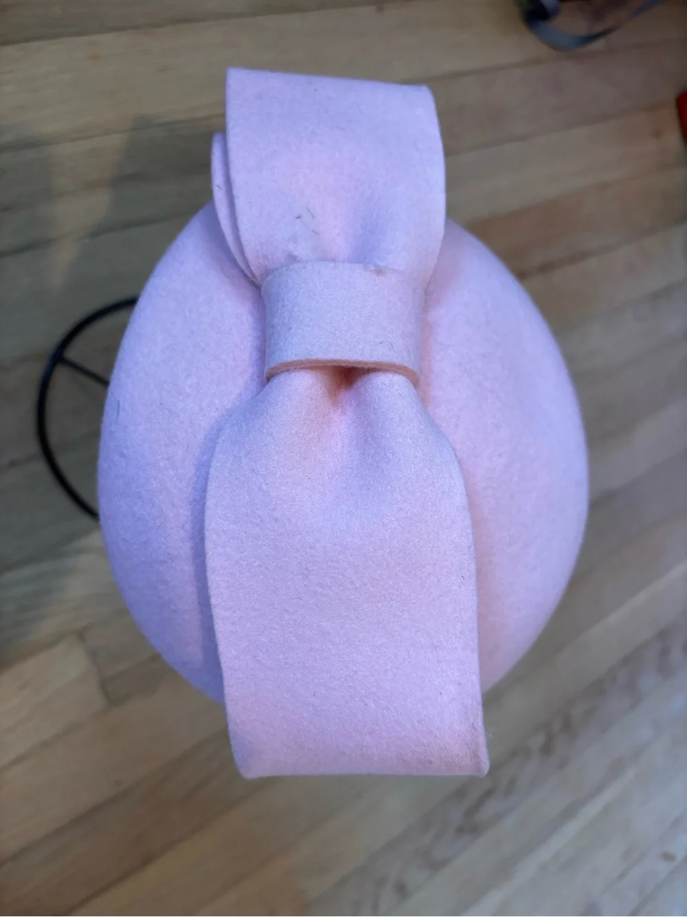 Lawliet Pink Wool Pillbox Fascinator Oversized Bow Vintage Inspired Tea Party - Picture 3 of 8